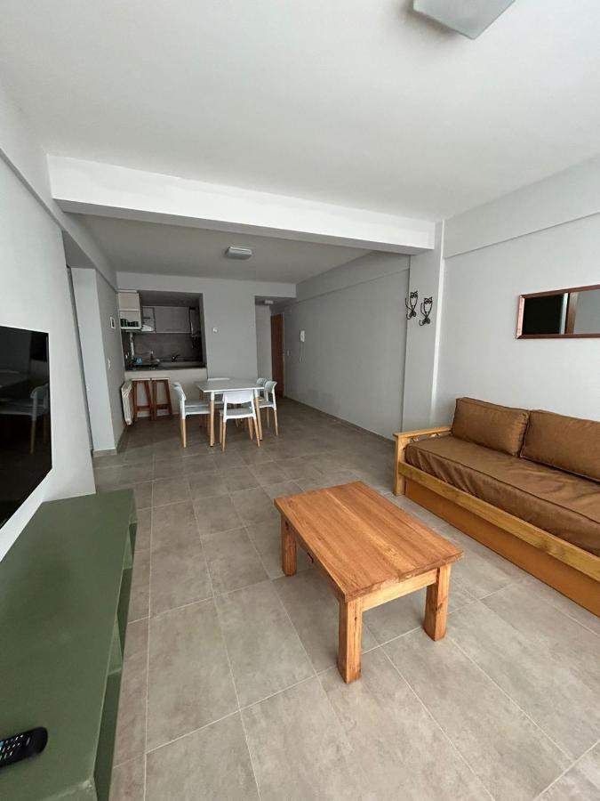 Departamento Amplio Y Comodo Cerca Del Centro 산카를로스데바릴로체 외부 사진