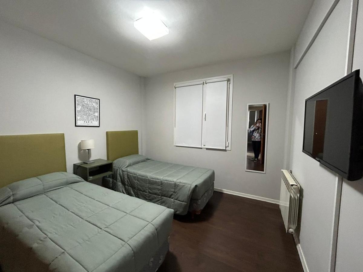 Departamento Amplio Y Comodo Cerca Del Centro 산카를로스데바릴로체 외부 사진