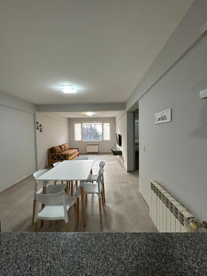 Departamento Amplio Y Comodo Cerca Del Centro 산카를로스데바릴로체 외부 사진