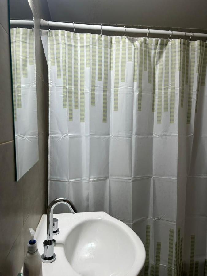Departamento Amplio Y Comodo Cerca Del Centro 산카를로스데바릴로체 외부 사진